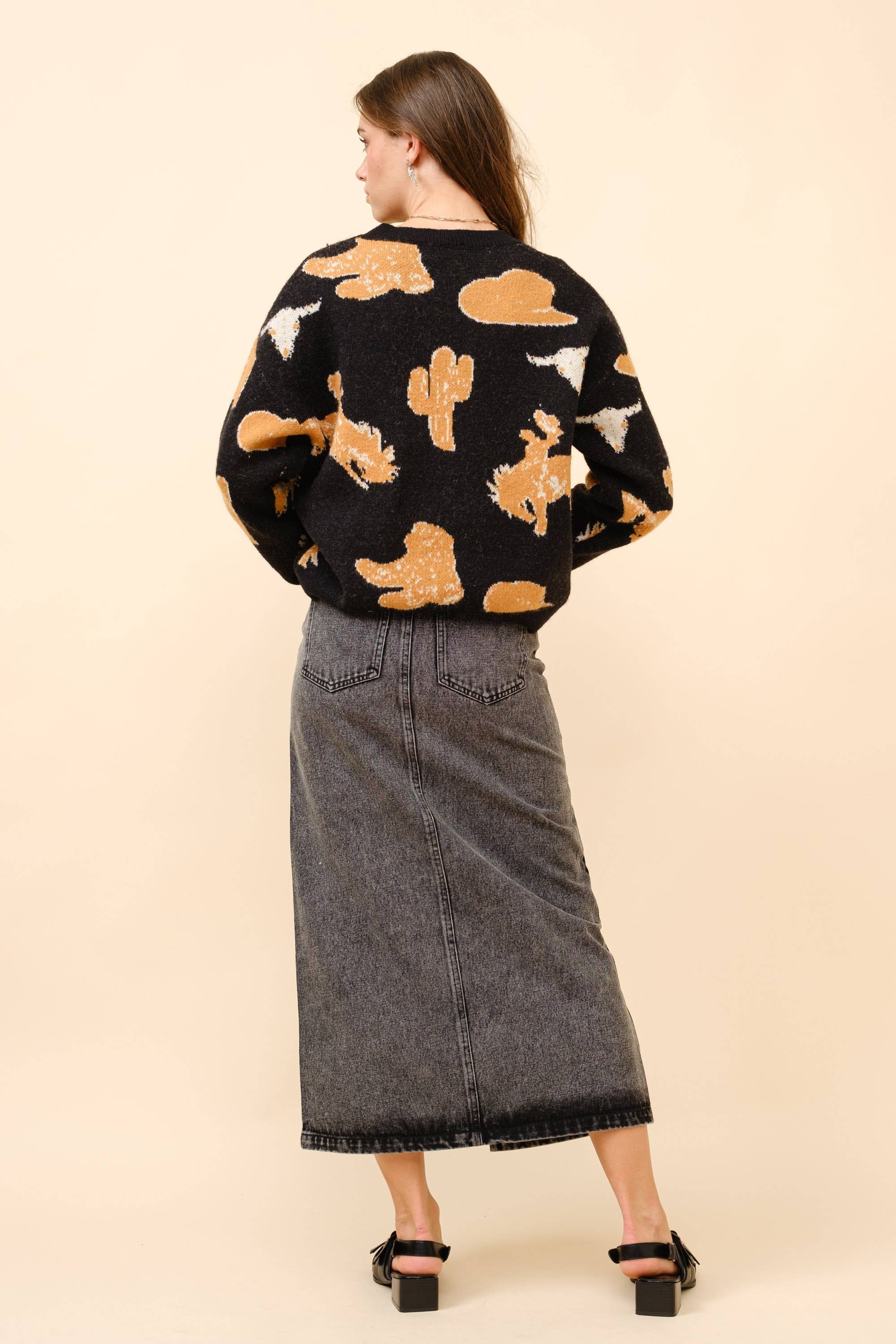 Western Sweater-black